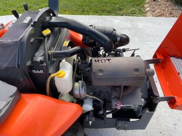 Kubota ZD25F 60” Commercial Diesel Zero-Turn Mower – Kubota 3-Cylinder
