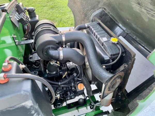 John Deere 997 72” Industrial Zero-Turn Mower – Yanmar Diesel 31HP (Late 2012)