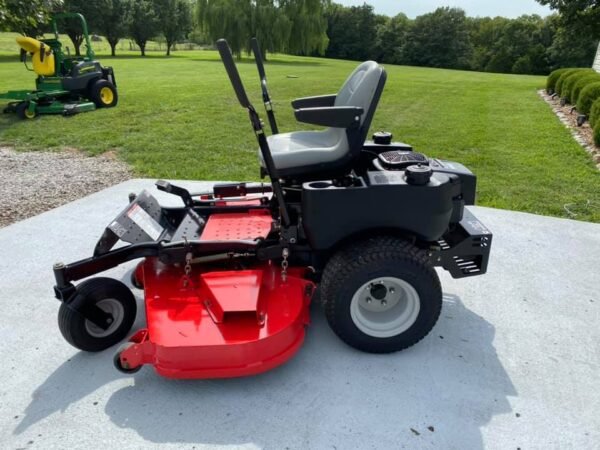 Gravely HD60 60” Commercial Zero-Turn Lawn Mower – Kohler 25HP