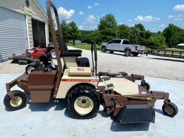 Grasshopper 727K 61” Front-Mount Zero-Turn Mower – Kohler Command 27HP