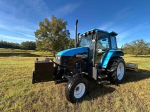 1998 New Holland TL90 Tractor – 90 HP, Shuttle Shift