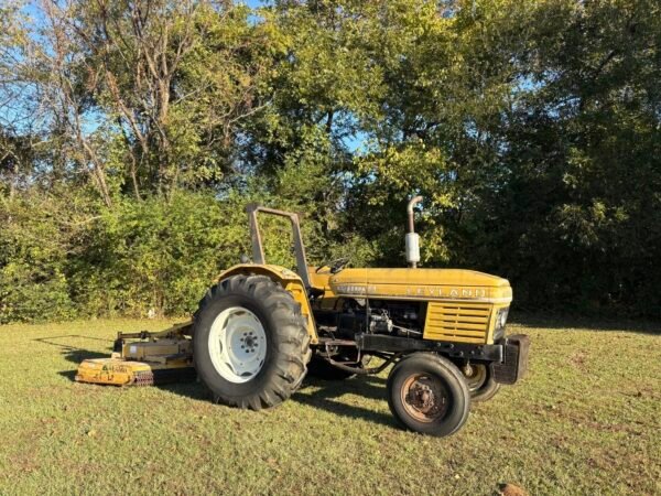 Leyland 602 Tractor w/ 6 ft Alamo Brush Cutter – 62 HP