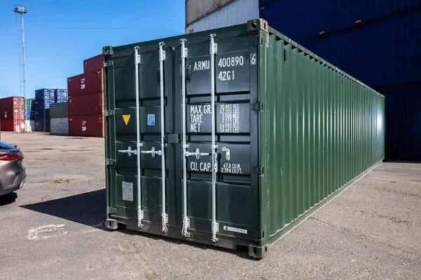 589539778_122097719187141094_9190738058824735714_n New & Used Shipping Containers – In Stock