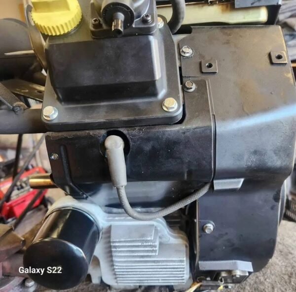 Kohler Command 27HP Horizontal Shaft Engine – Electric Start