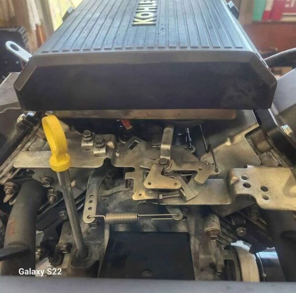 Kohler Command 27HP Horizontal Shaft Engine – Electric Start