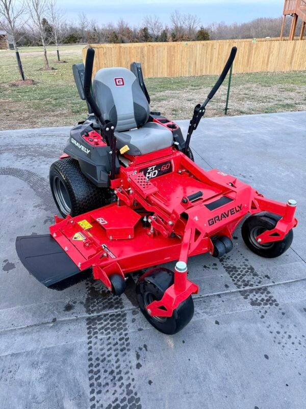 Gravely ZT HD 60” Zero-Turn Lawn Mower – Kohler 26HP SmartChoke